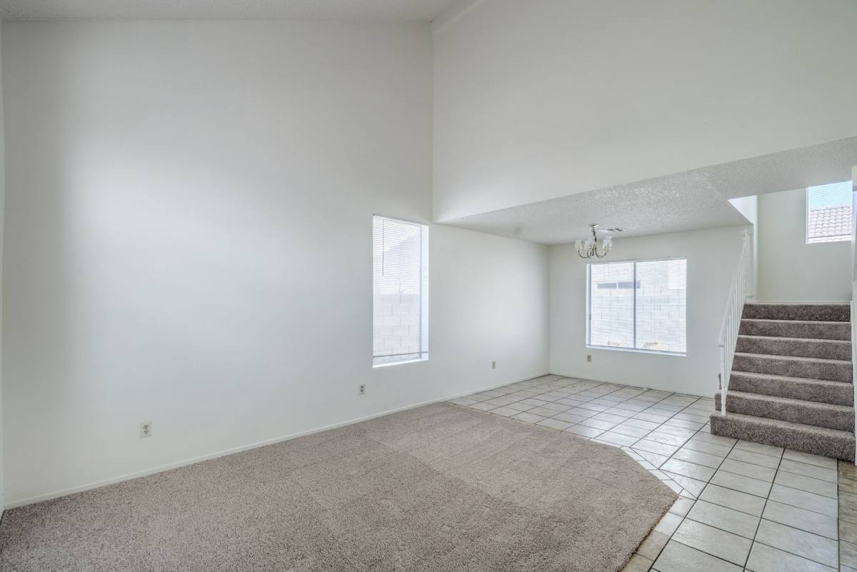 House for rent at 2824 Poppyseed Way, Las Vegas, NV 89142