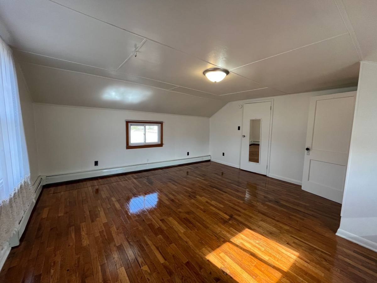 House for rent at 53855 Sr, Middlebury, IN 46540