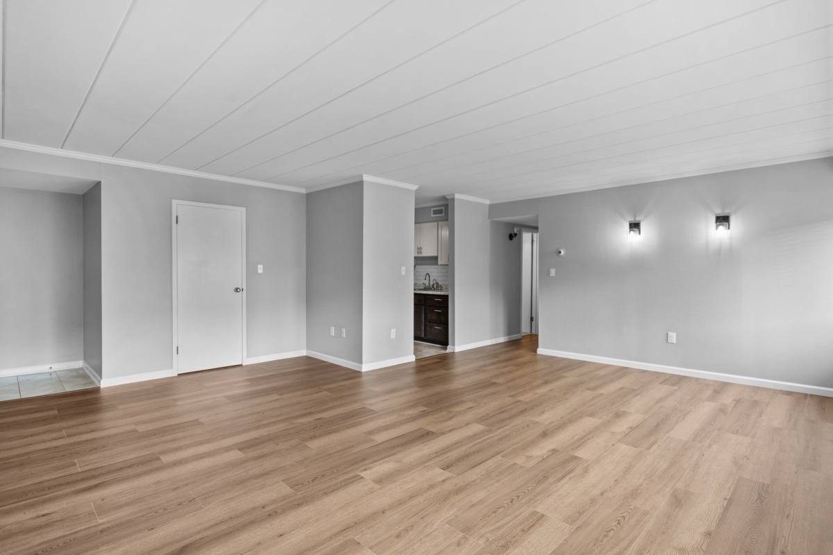 Condo for rent at 1005 Woodrow Ave, Norfolk, VA 23505