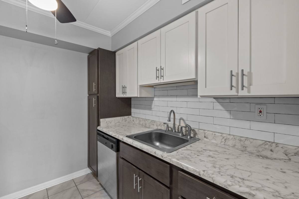 Condo for rent at 1005 Woodrow Ave, Norfolk, VA 23505