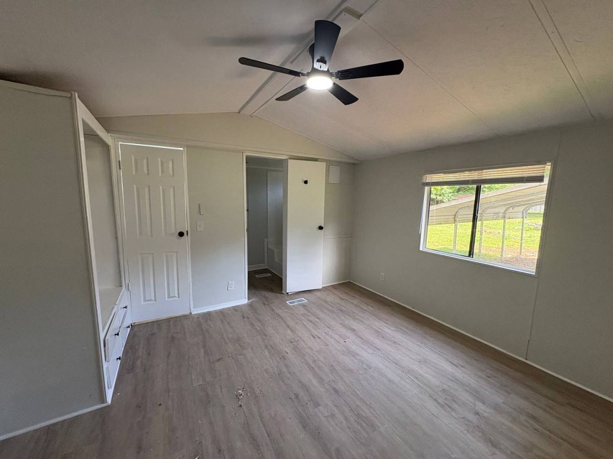Apartment for rent at 5735 Zelma Blvd, High Point, NC 27263