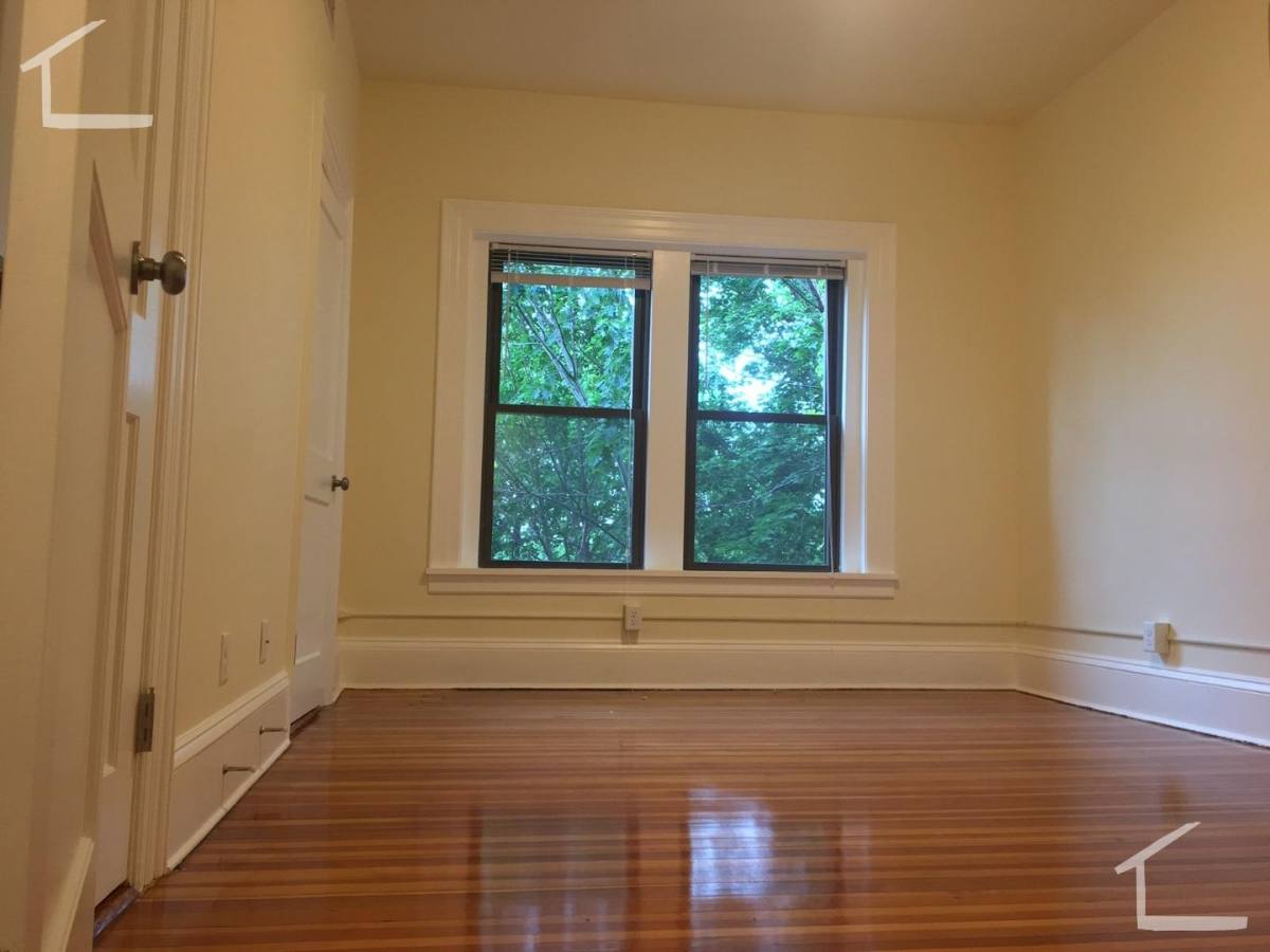 Apartment for rent at 1465 Beacon St #5, Brookline, MA 02446