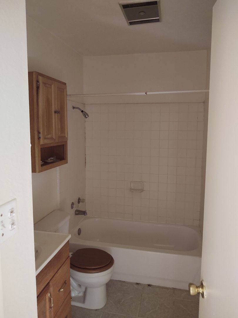 Apartment for rent at 1000 A & B Columbia, San Marcos, TX 78666