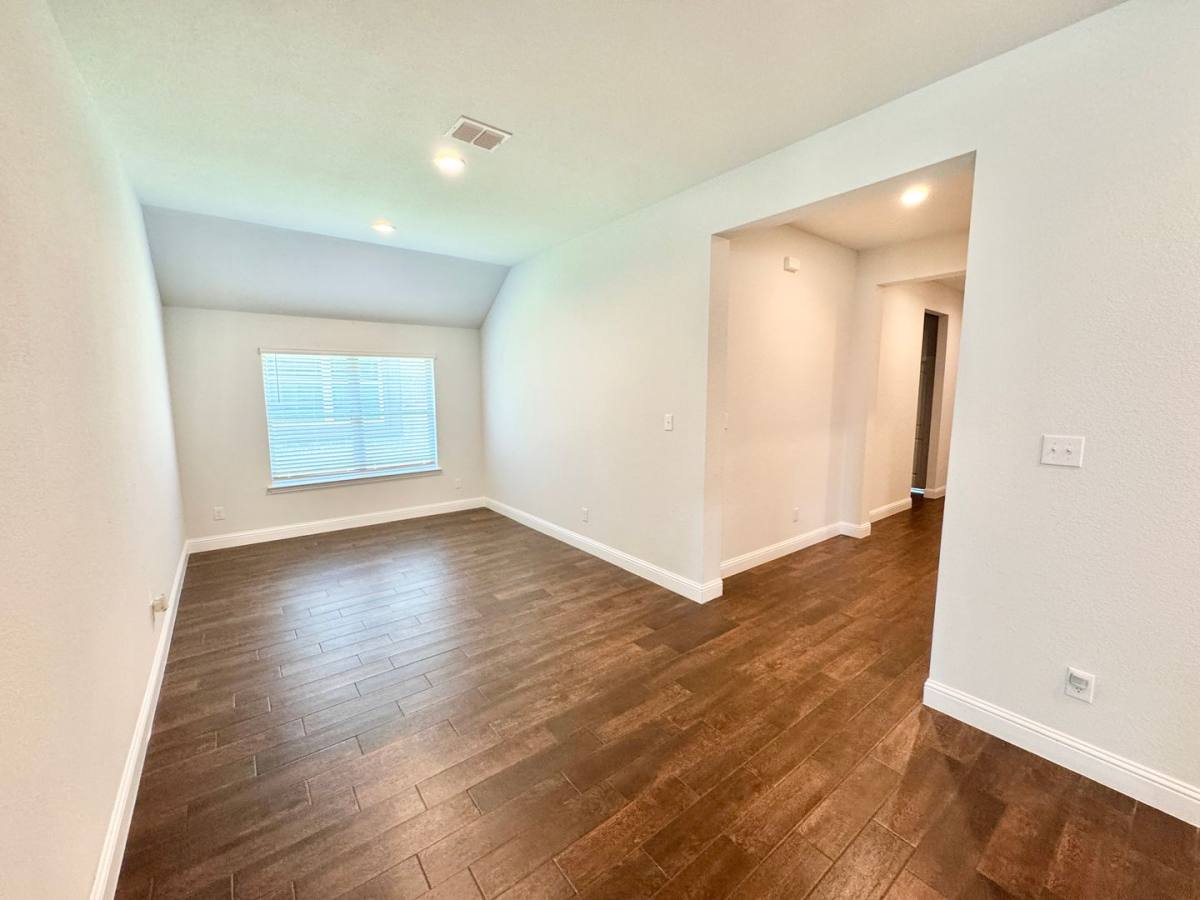 House for rent at 429 Cooper St, Argyle, TX 76226