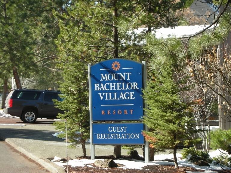 Condo for rent at 19717 Mount Bachelor Dr, Bend, OR 97702