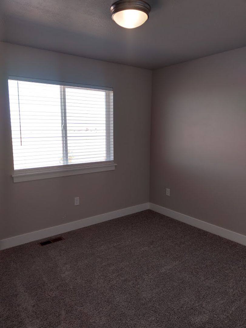 Townhouse for rent at 253 E 3100 N, Cedar City, UT 84721