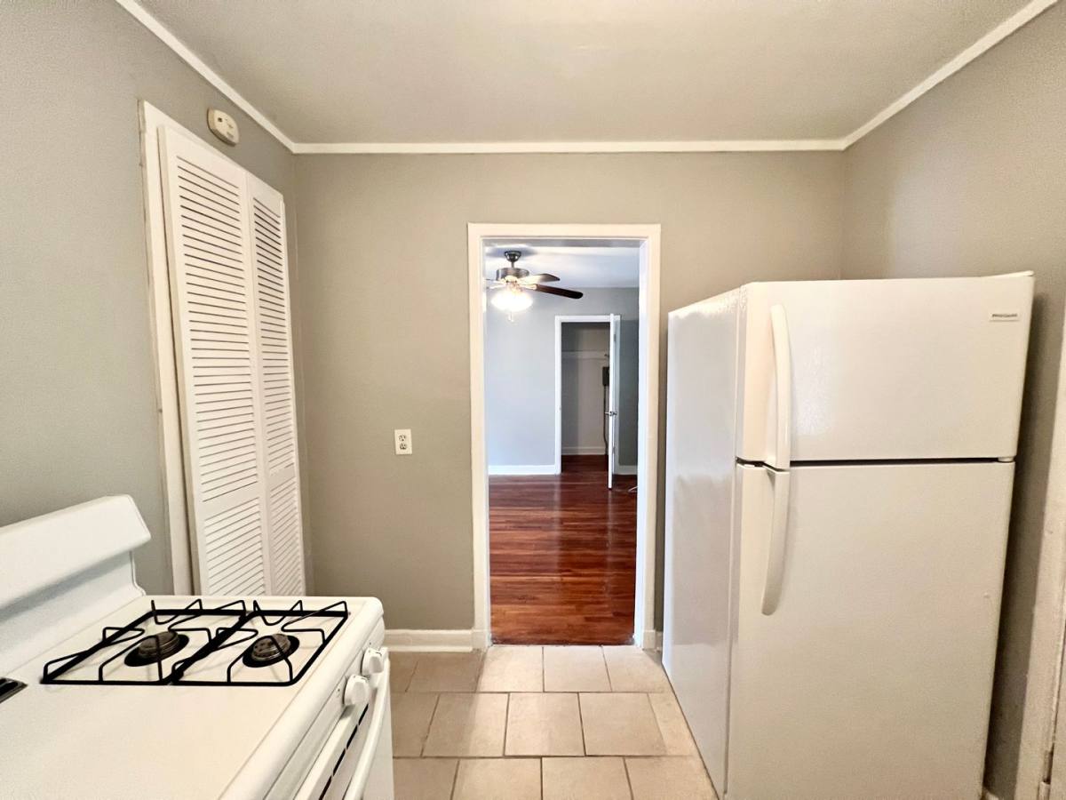 Apartment for rent at 2068 Jefferson Ave, Memphis, TN 38104