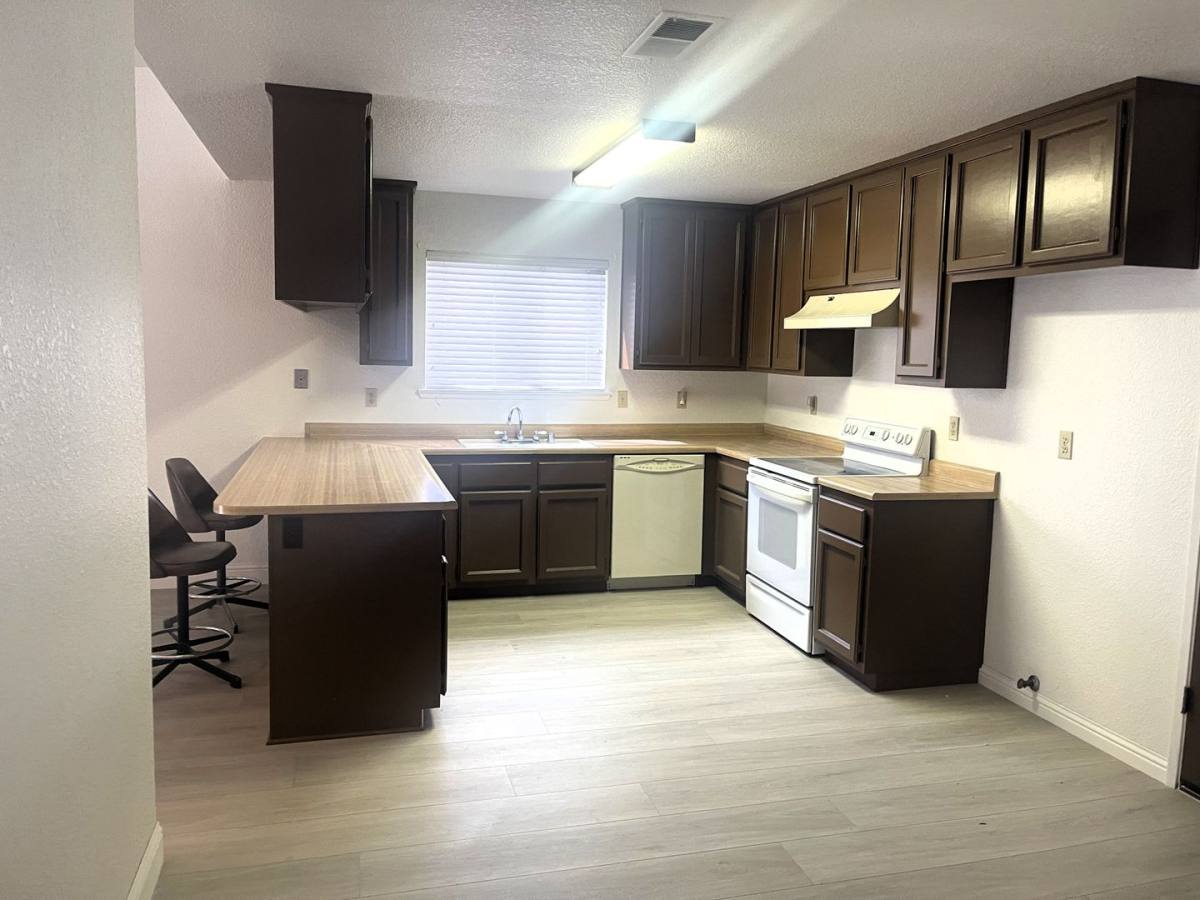House for rent at 6250 Springview Dr, Rocklin, CA 95677