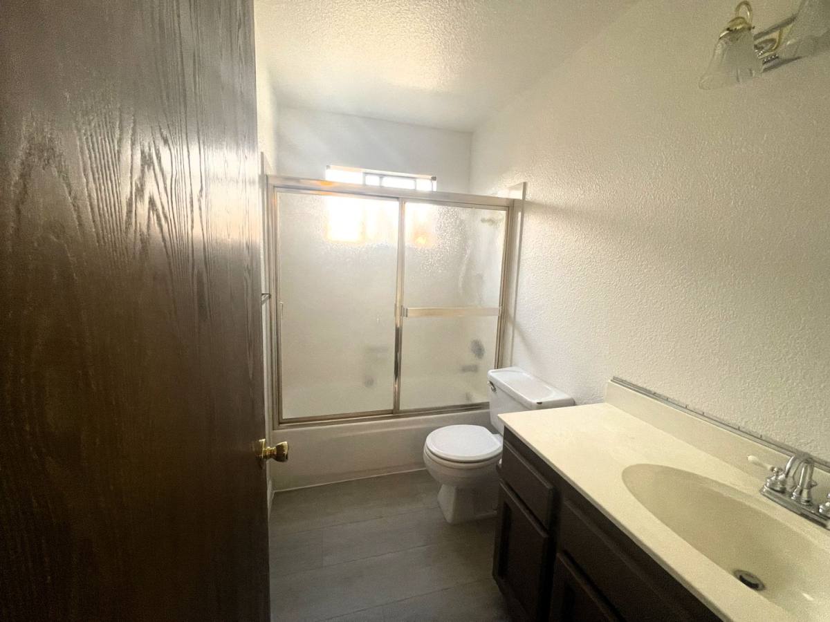 House for rent at 6250 Springview Dr, Rocklin, CA 95677