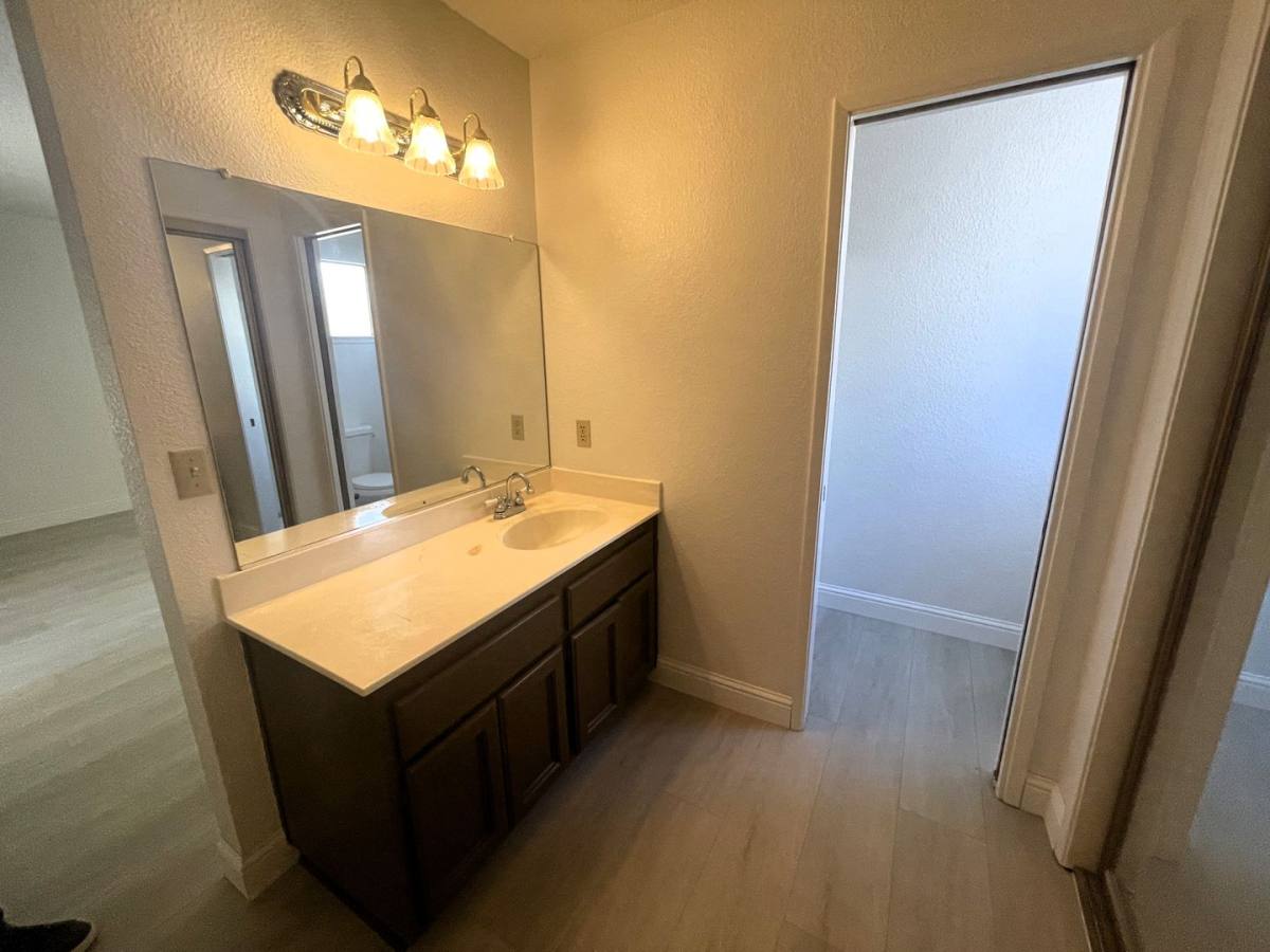 House for rent at 6250 Springview Dr, Rocklin, CA 95677