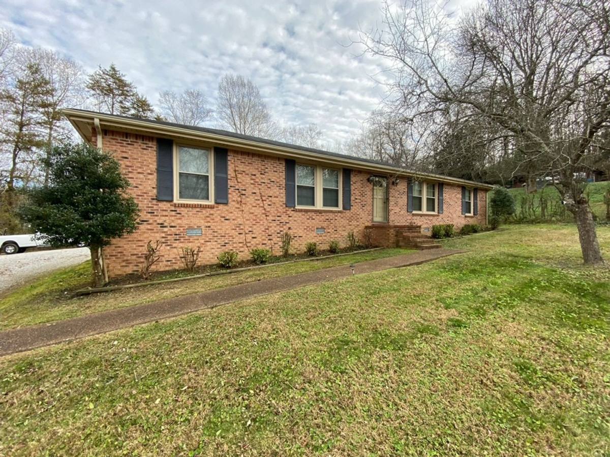 Apartment for rent at 109 Oliver St, Ashland City, TN 37015