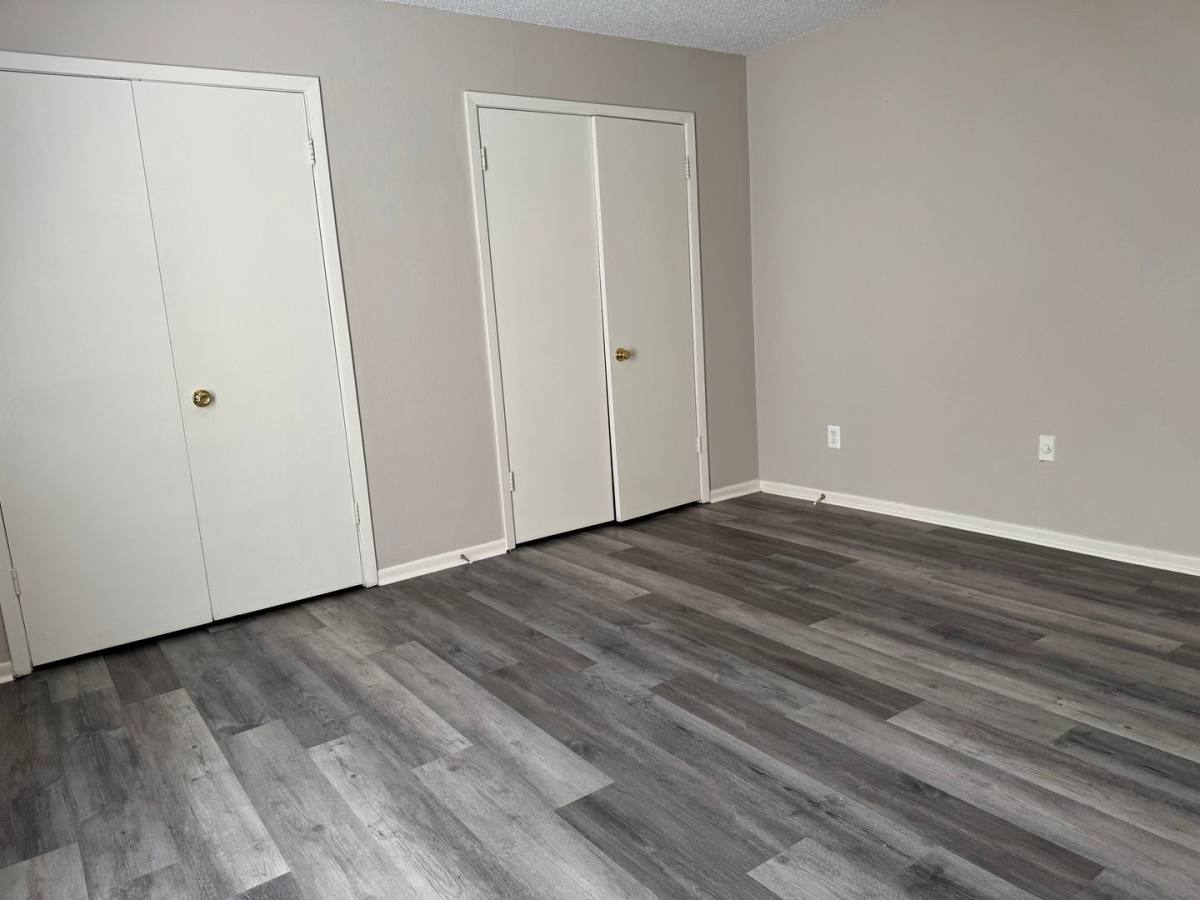 Condo for rent at 6692 Whispering Oak Place, Memphis, TN 38120