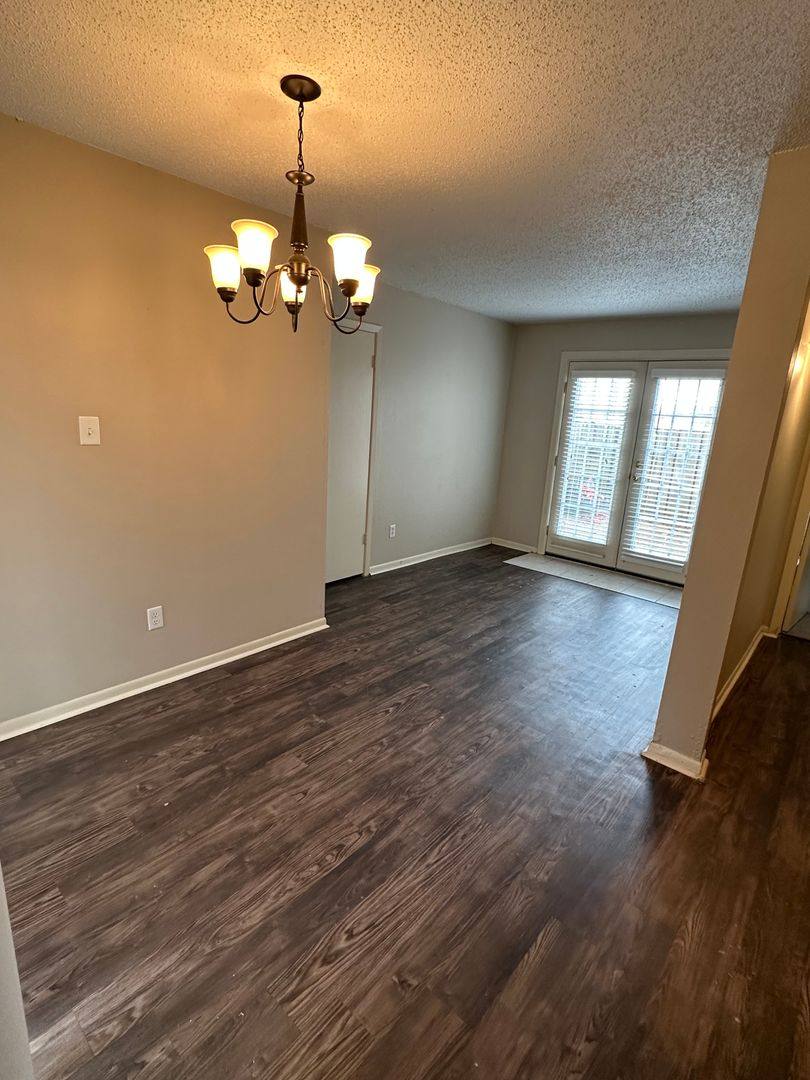 Condo for rent at 6692 Whispering Oak Place, Memphis, TN 38120