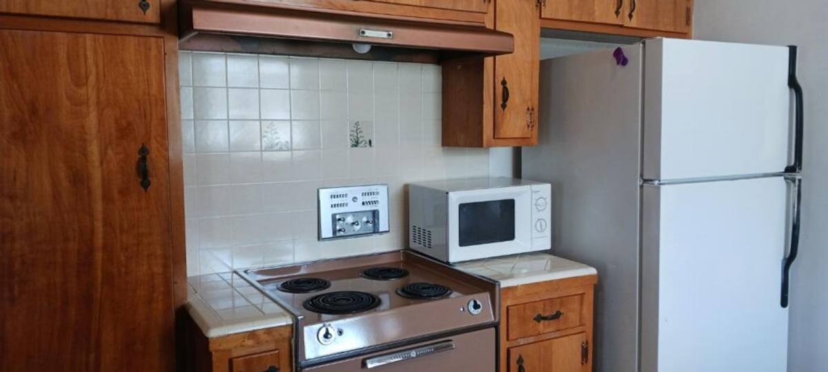 Apartment for rent at 2611 Bishop Dr, Bakersfield, CA 93306