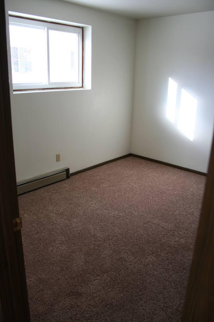 Apartment for rent at 1008 W Ridge St, Marquette, MI 49855