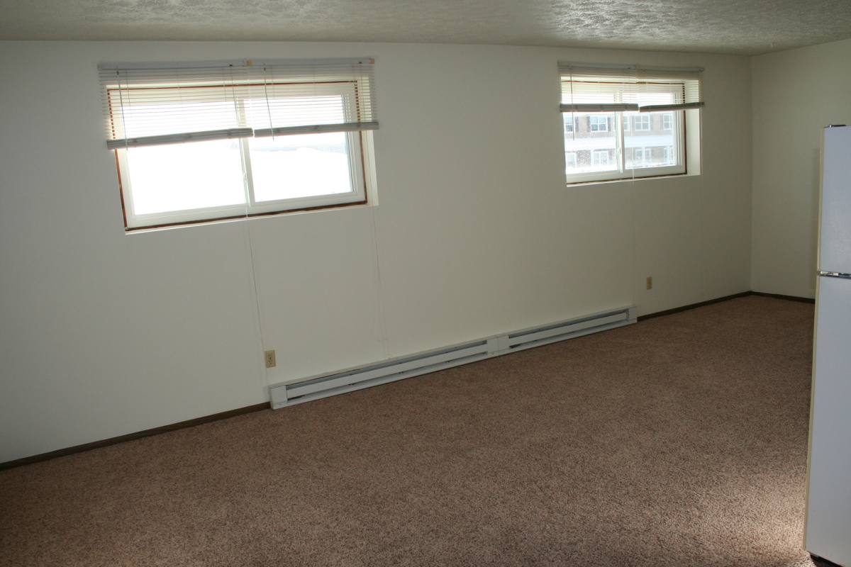Apartment for rent at 1008 W Ridge St, Marquette, MI 49855