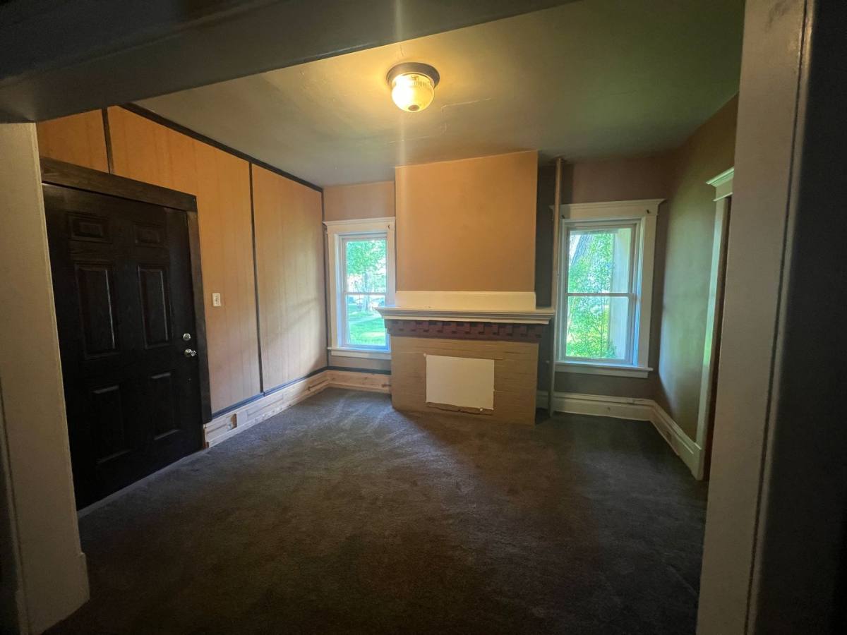 Apartment for rent at 707 Franklin Ave, Wausau, WI 54403