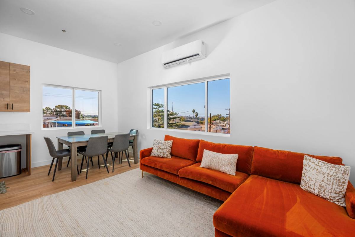 Apartment for rent at 2110 Drescher St, San Diego, CA 92111