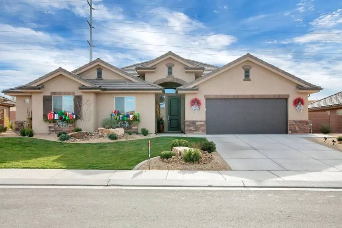 House for rent at 1009 W 4100 S, Saint George, UT 84790