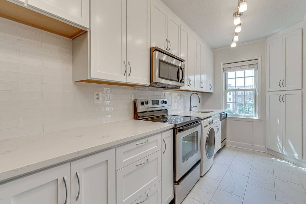 Condo for rent at 600 Bashford Lane, Alexandria, VA 22314