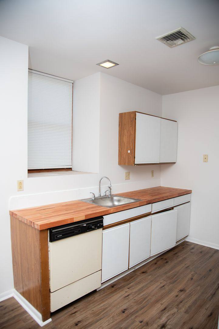 Apartment for rent at 153 E High St, Elizabethtown, PA 17022