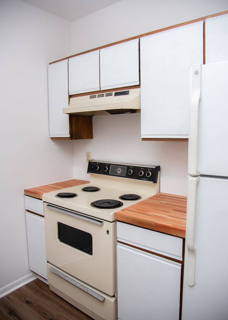 Apartment for rent at 153 E High St, Elizabethtown, PA 17022