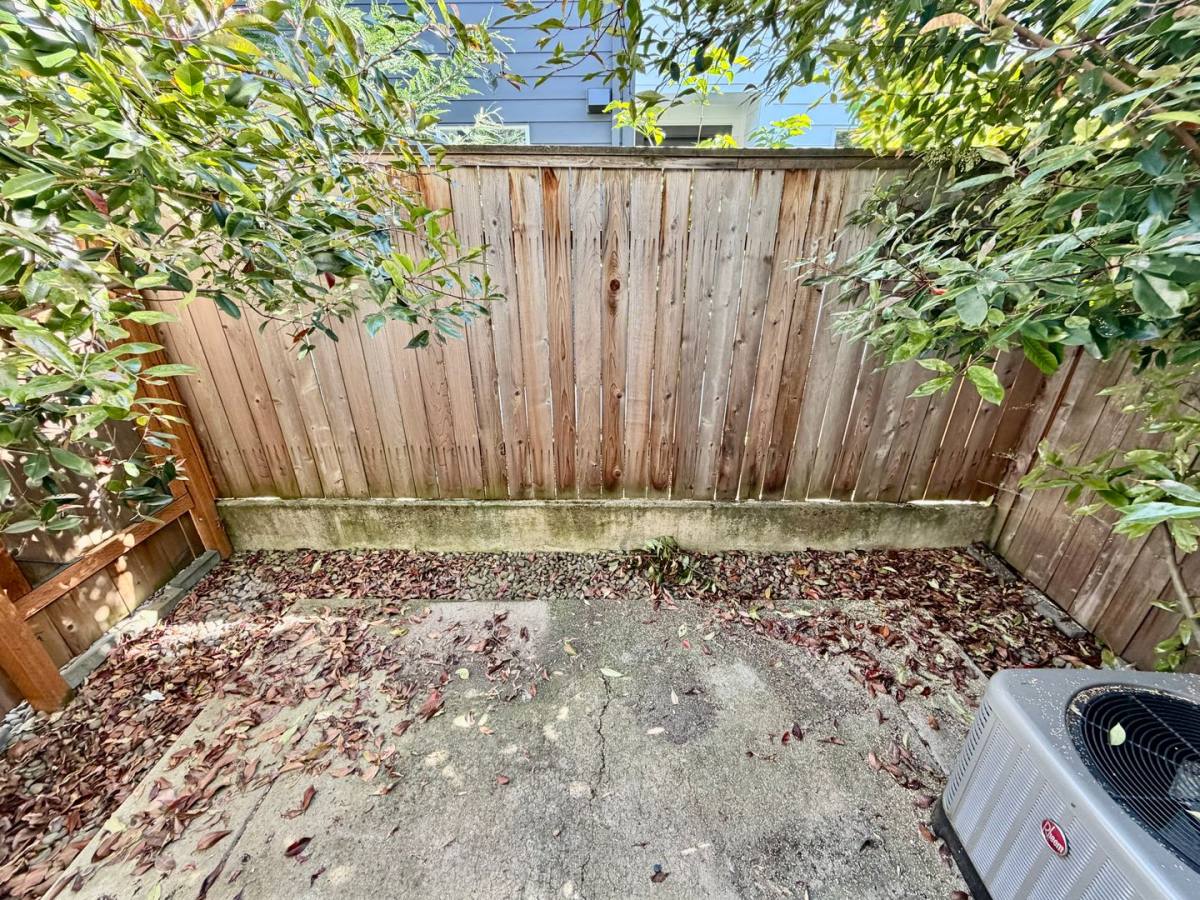 Apartment for rent at 3572-3588 NE Garfield Ave, Portland, OR 97212