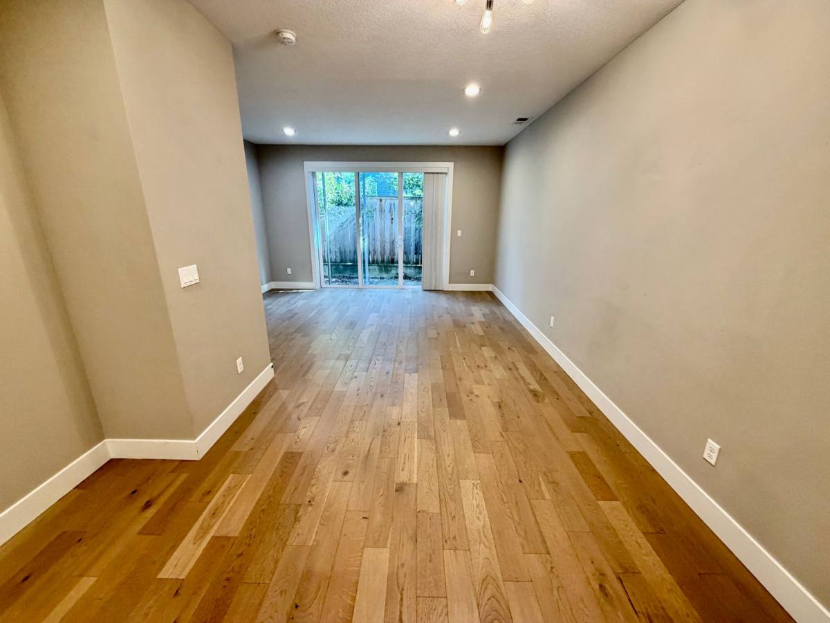 Apartment for rent at 3572-3588 NE Garfield Ave, Portland, OR 97212