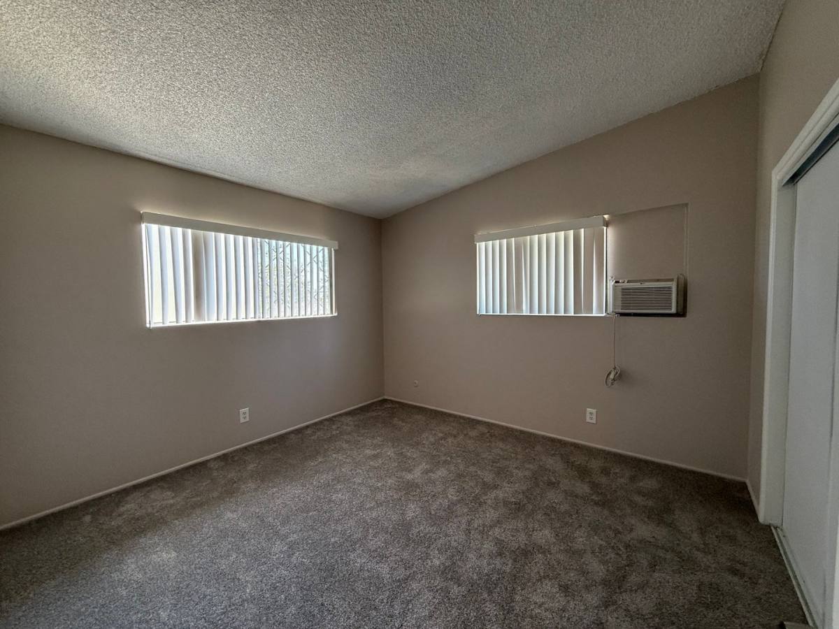 Apartment for rent at 1026 Grover Ave, Glendale, CA 91201