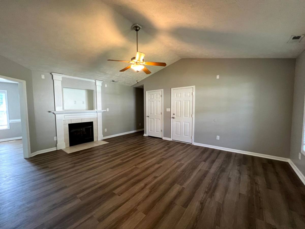 House for rent at 212 Sharpsburg Rd, Fayetteville, NC 28311