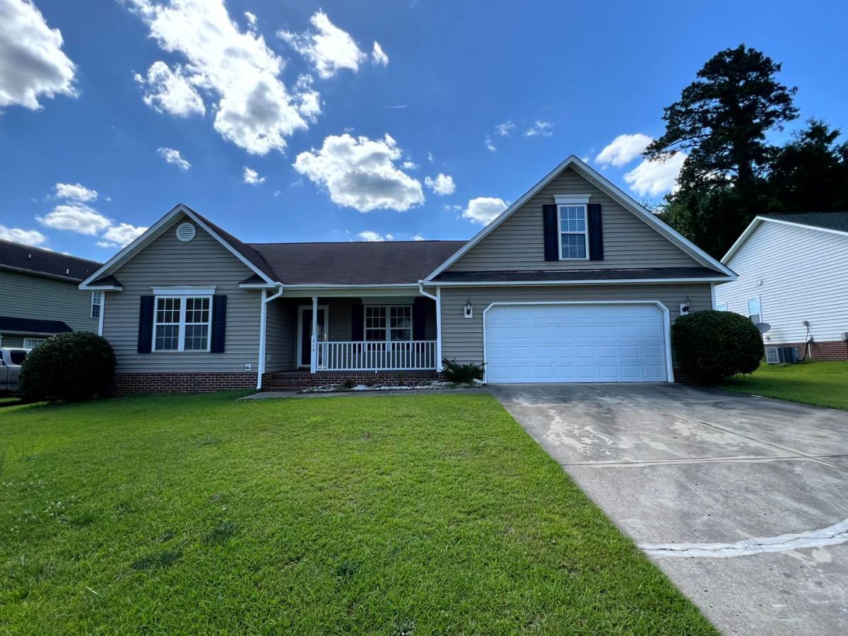 House for rent at 212 Sharpsburg Rd, Fayetteville, NC 28311