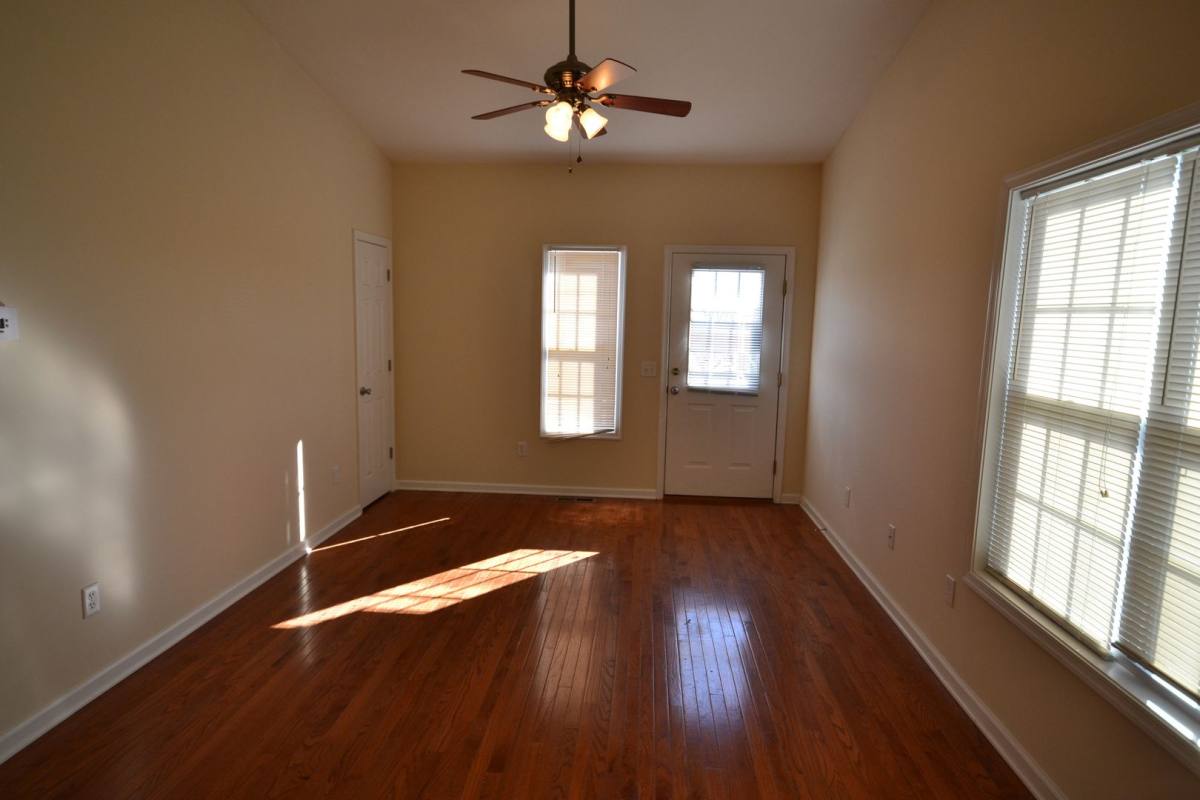 House for rent at 1809 Willow Hill Dr, Harrisonburg, VA 22801
