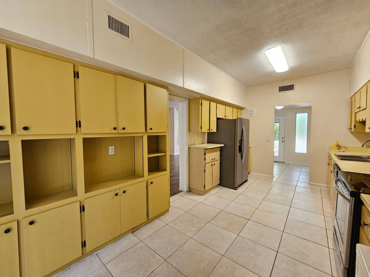 House for rent at 2818 SW 2nd Ave, Gainesville, FL 32607