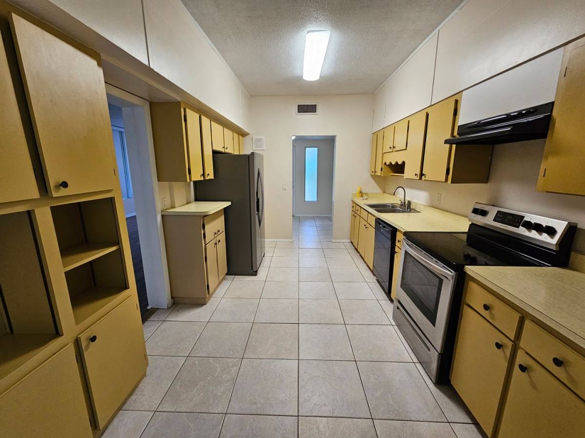 House for rent at 2818 SW 2nd Ave, Gainesville, FL 32607