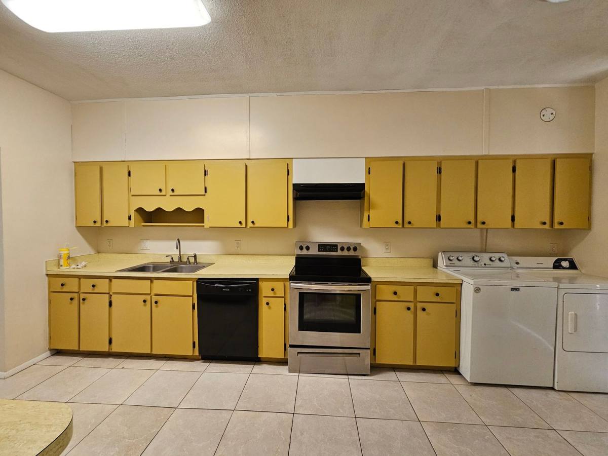 House for rent at 2818 SW 2nd Ave, Gainesville, FL 32607