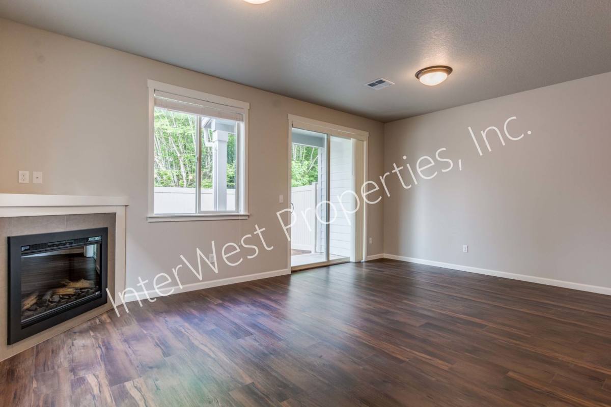 Apartment for rent at 10300-10407 NE 61st Circle, Vancouver, WA 98662