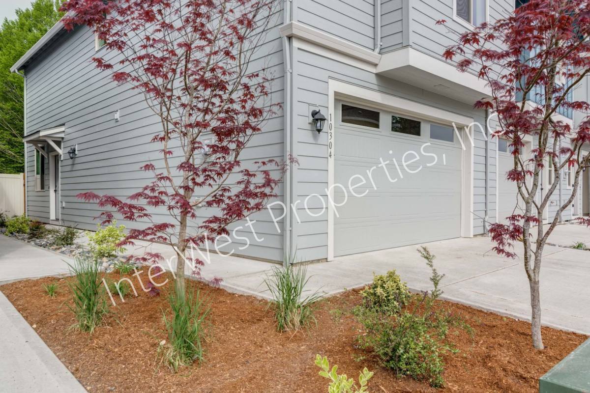 Apartment for rent at 10300-10407 NE 61st Circle, Vancouver, WA 98662