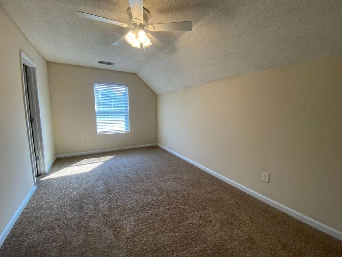 Townhouse for rent at 361 Bridgewater Circle, Athens, GA 30601