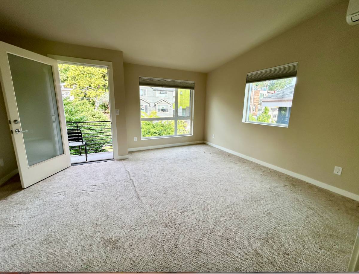 Townhouse for rent at 3629 Courtland Place S, Seattle, WA 98144