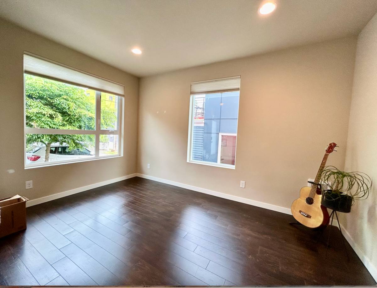 Townhouse for rent at 3629 Courtland Place S, Seattle, WA 98144
