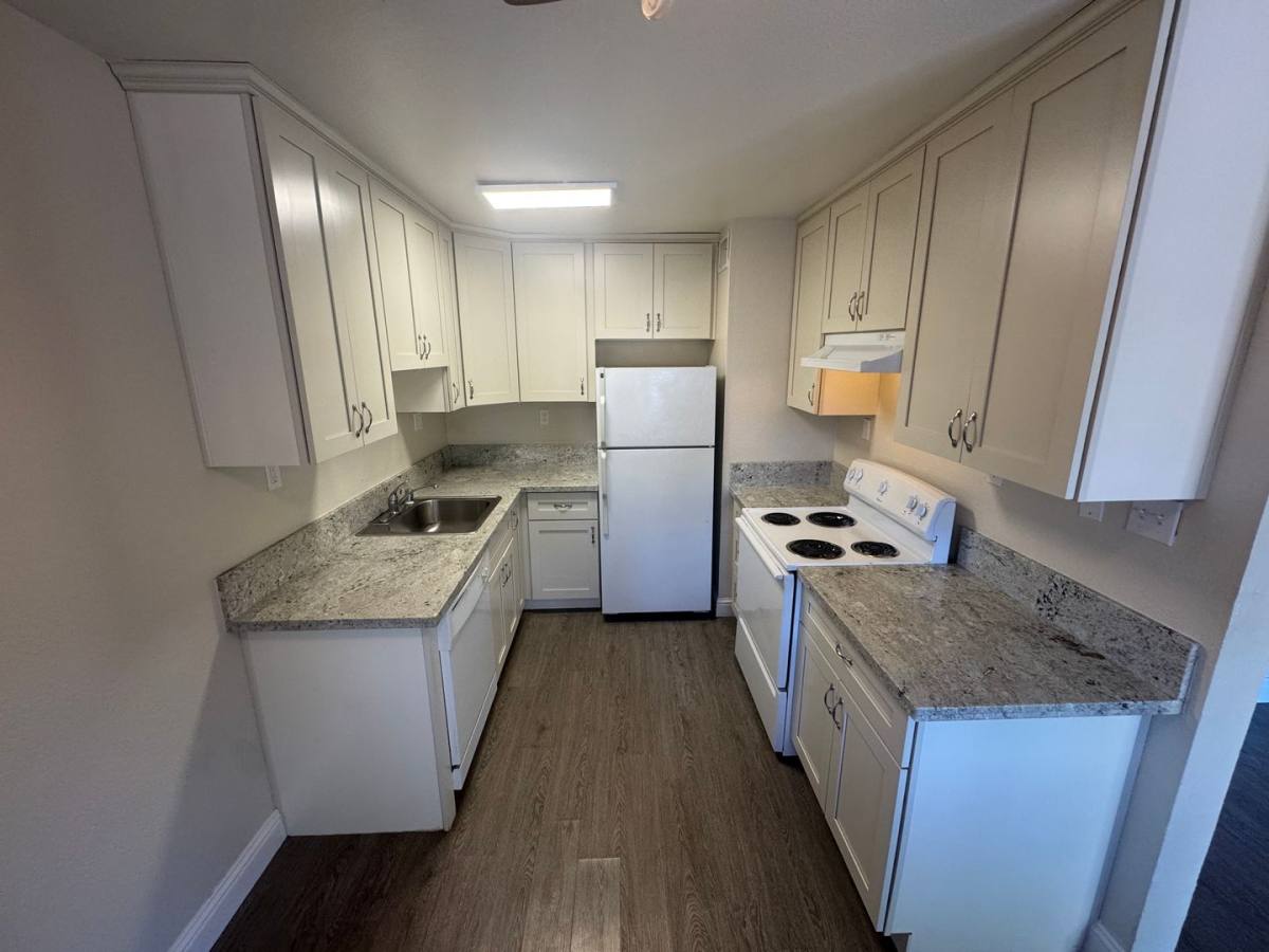 Apartment for rent at 3259 Marshall Way, Sacramento, CA 95817
