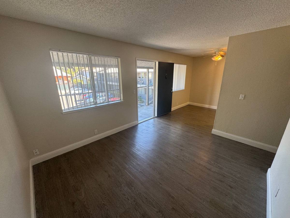 Apartment for rent at 3259 Marshall Way, Sacramento, CA 95817