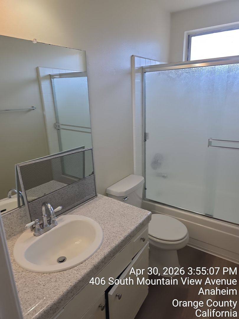 Apartment for rent at 206 E Wakefield Ave, Anaheim, CA 92802