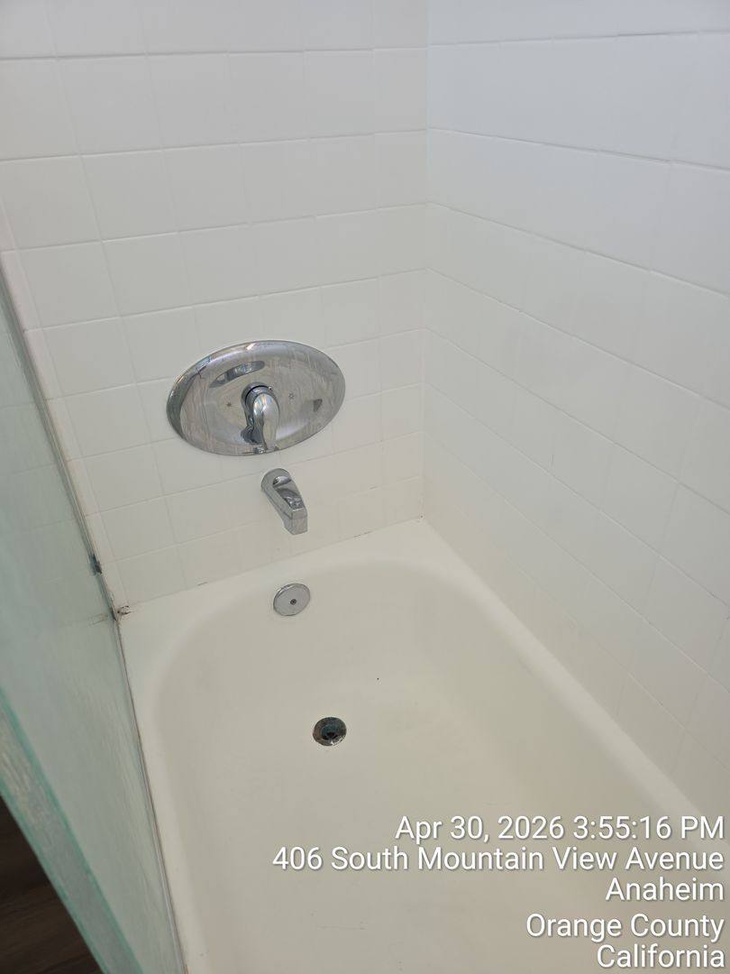 Apartment for rent at 206 E Wakefield Ave, Anaheim, CA 92802