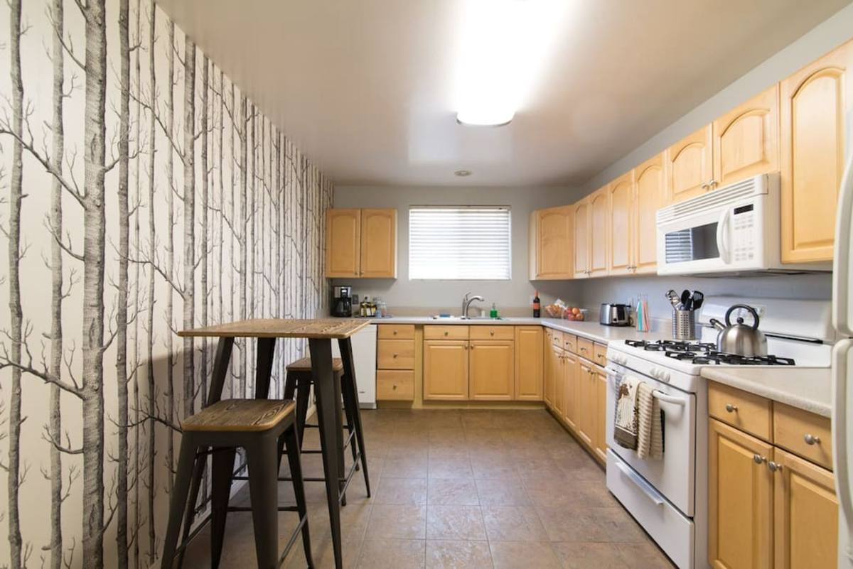 Apartment for rent at 1705 Logan Ave #B, San Diego, CA 92113