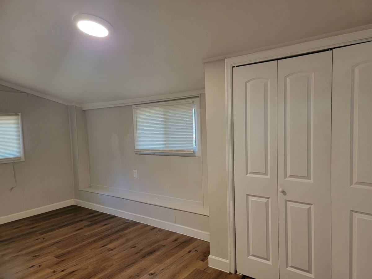 House for rent at 976 McKay Dr SE, Atlanta, GA 30315