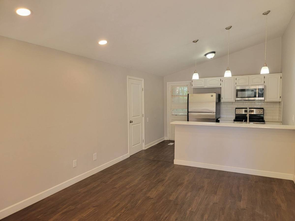 House for rent at 976 McKay Dr SE, Atlanta, GA 30315