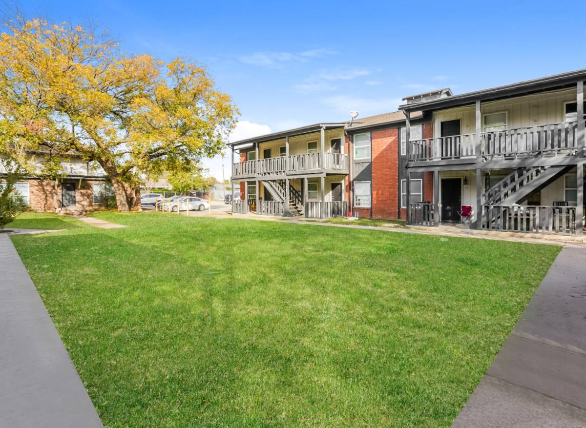 Apartment for rent at 6330 E Seventh St, Tulsa, OK 74112