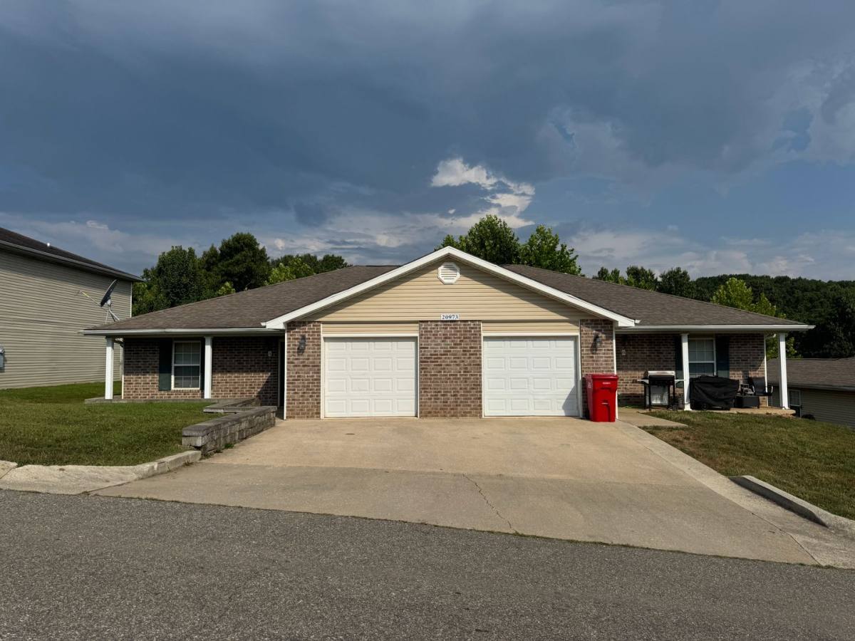 House for rent at 20973 B Homer, Saint Robert, MO 65584