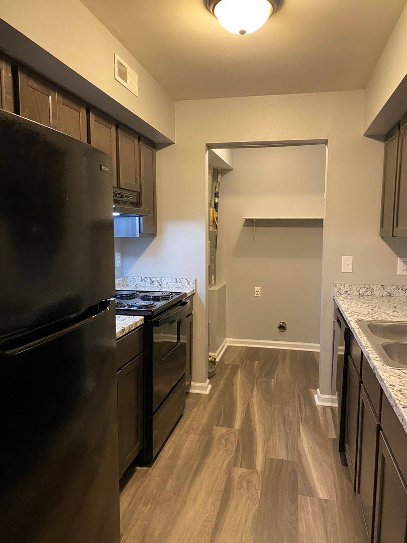 Apartment for rent at 3875 NE Dr, Clarksville, TN 37040